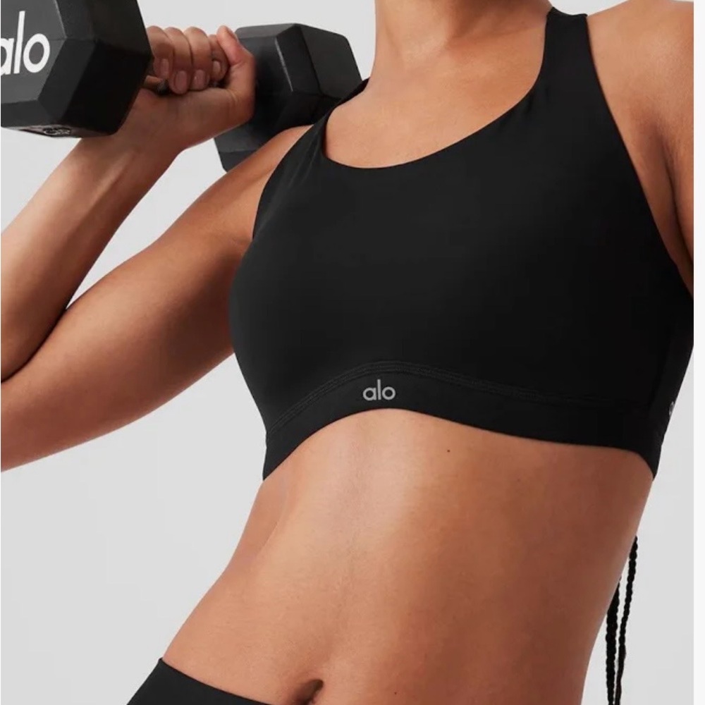 Alo Power Move High Impact Sports Bra Black 32C Convertible & Adjustable straps.